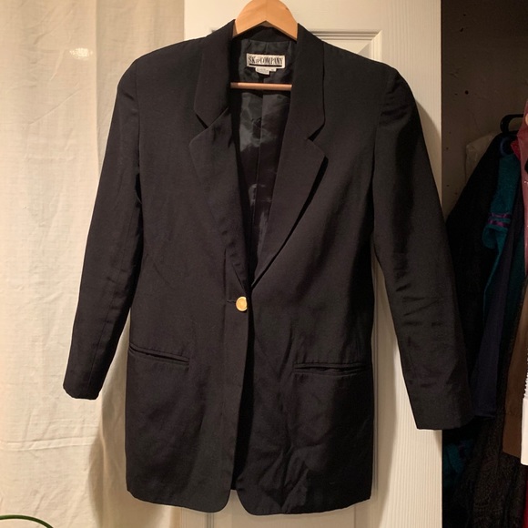 • vintage black blazer gold button • - Picture 2 of 14